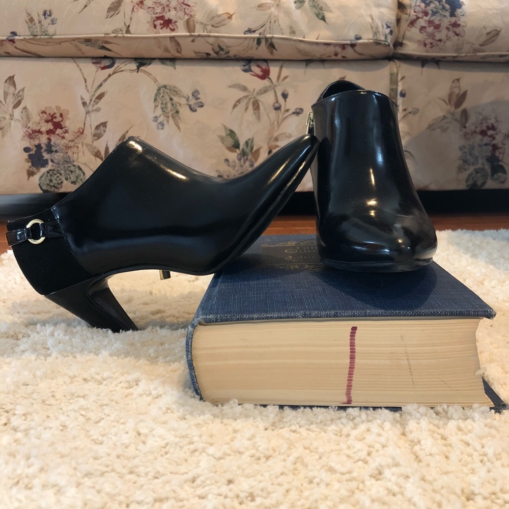 Bandolino Ankle Booties